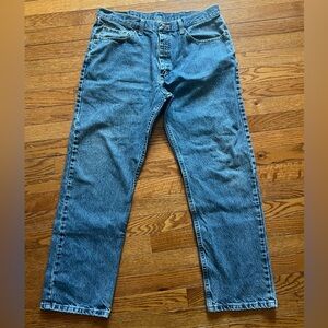 Wrangler Premium Quality Men's Regular Fit Blue Jeans 36x29